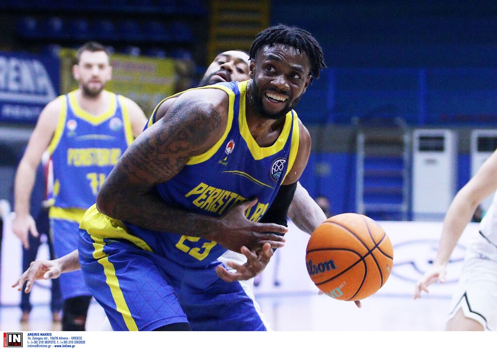 Περιστέρι-Ρίτας Βίλνιους 81-74: Έμεινε ζωντανό και περιμένει