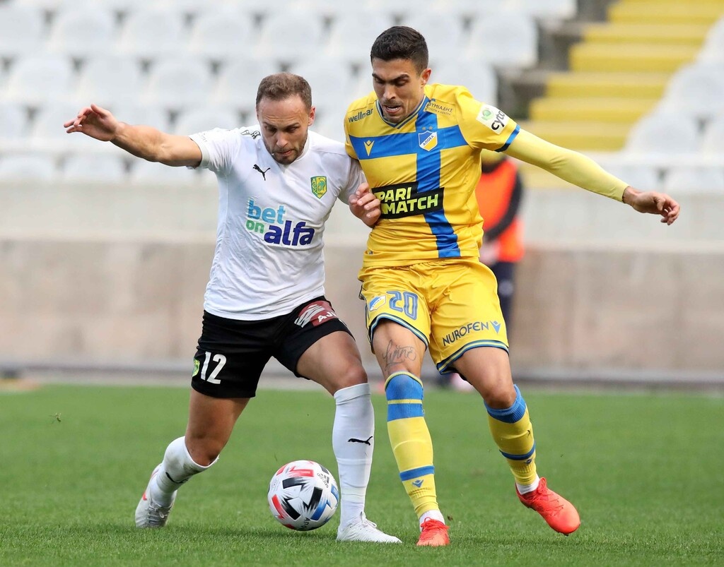 Κύπρος: Ισόπαλοι Απόλλων και Ομόνοια, «κόλλησε» στο 1-1 εντός ο ΑΠΟΕΛ (video+photos)