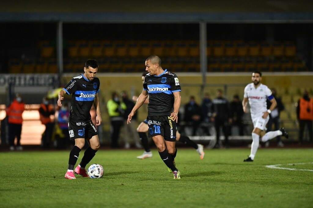 Κύπρος: Ισόπαλοι Απόλλων και Ομόνοια, «κόλλησε» στο 1-1 εντός ο ΑΠΟΕΛ (video+photos)