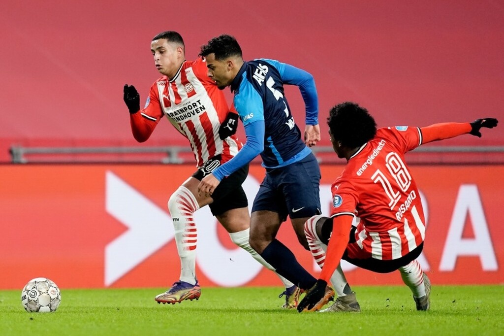 Eredivisie: Η Αλκμάαρ ταπείνωσε την αντίπαλο του Ολυμπιακού! (video+photos)