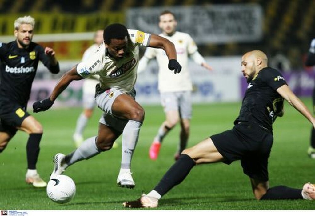 Αρης-ΑΕΚ: Τεράστια ευκαιρία μετά τη «μαγική» ενέργεια του Λιβάι Γκαρσία (video+photos)