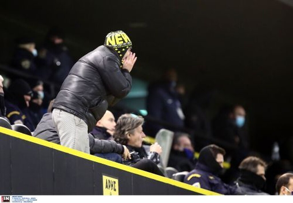 Αρης - ΑΕΚ: Χαμός με τις αλλαγές, τα… έχασε ο Κροάτης διαιτητής (photos)