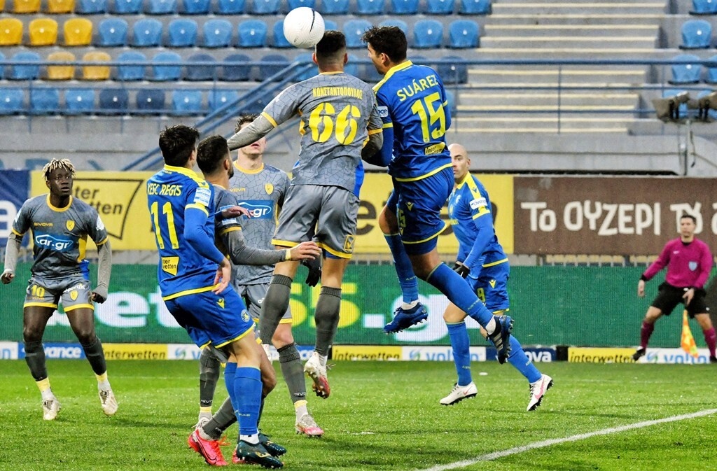 Αστέρας Τρίπολης-Παναιτωλικός 2-0: Νίκη Αρκάδων με σερβιτόρο Μπαράλες (photos)