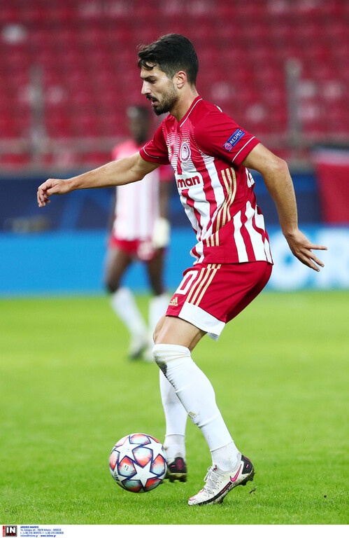 Ολυμπιακός: Ο Πέπε, ο Ανδρούτσος και ο… Sokratis  (photos)