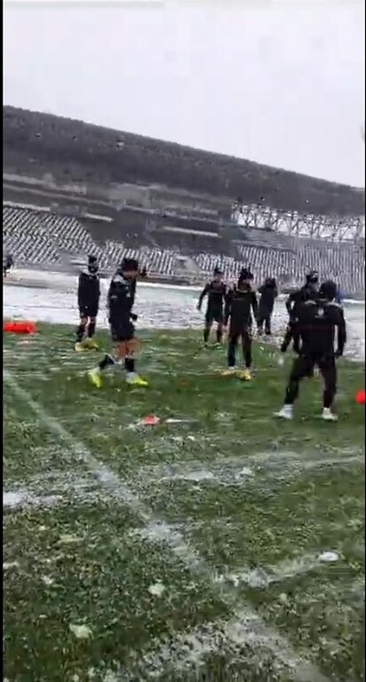 ΠΑΟΚ: Προπόνηση στο χιόνι (photos)