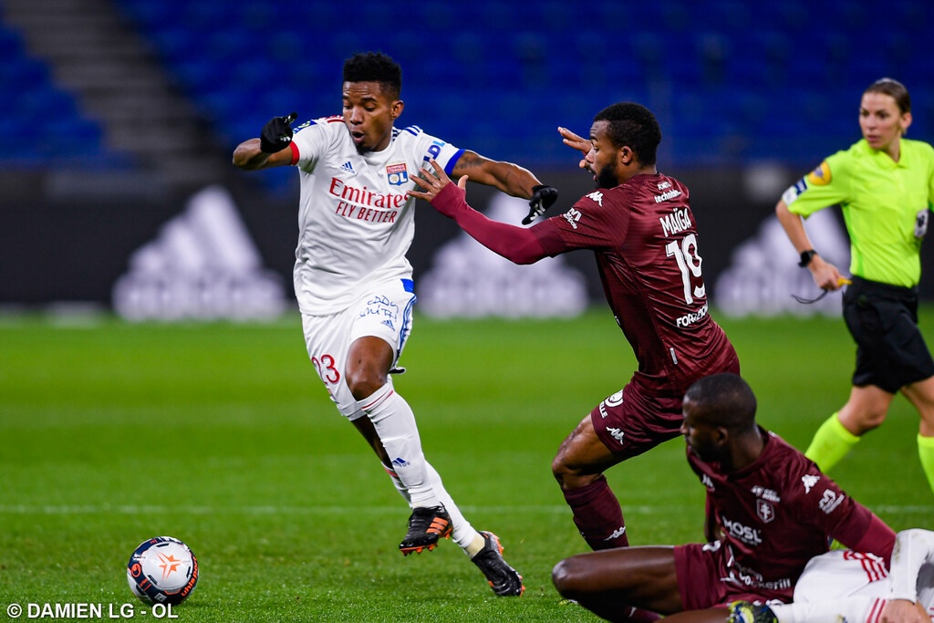 Ligue1: Η Μετς γκρέμισε τη Λιόν από την κορυφή κι εκεί βρίσκεται η Λιλ με την Παρί! (photos)