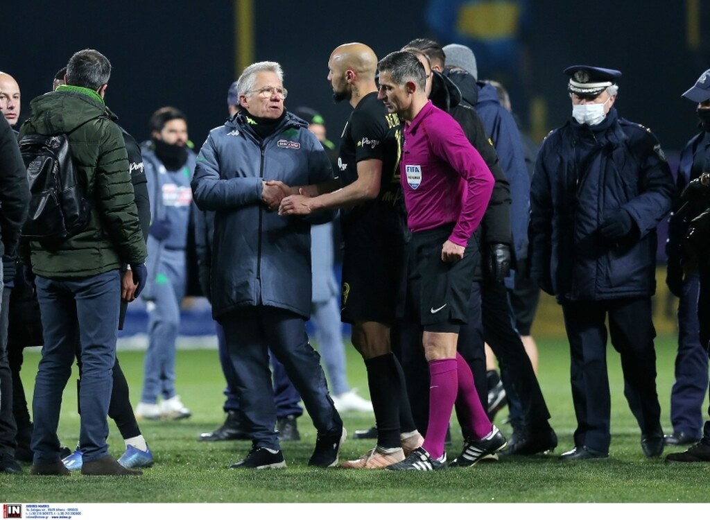 Η ένταση στο φινάλε του Άρης-Παναθηναϊκός (photos)