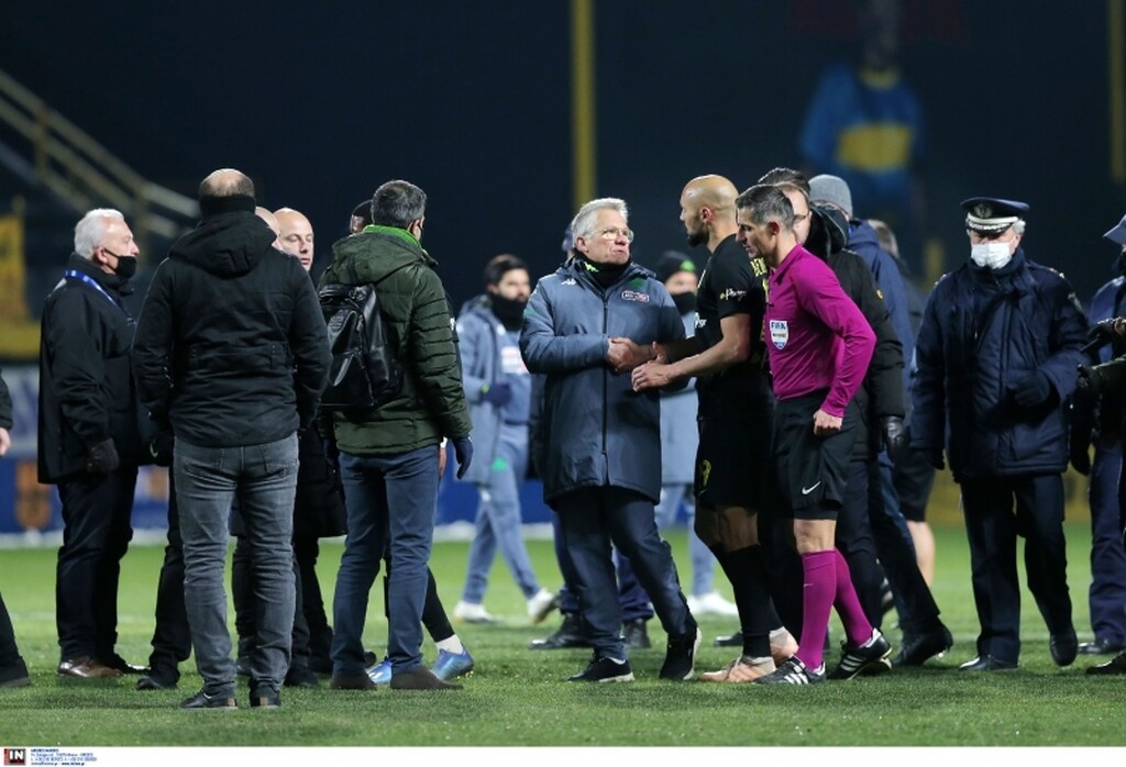 Η ένταση στο φινάλε του Άρης-Παναθηναϊκός (photos)