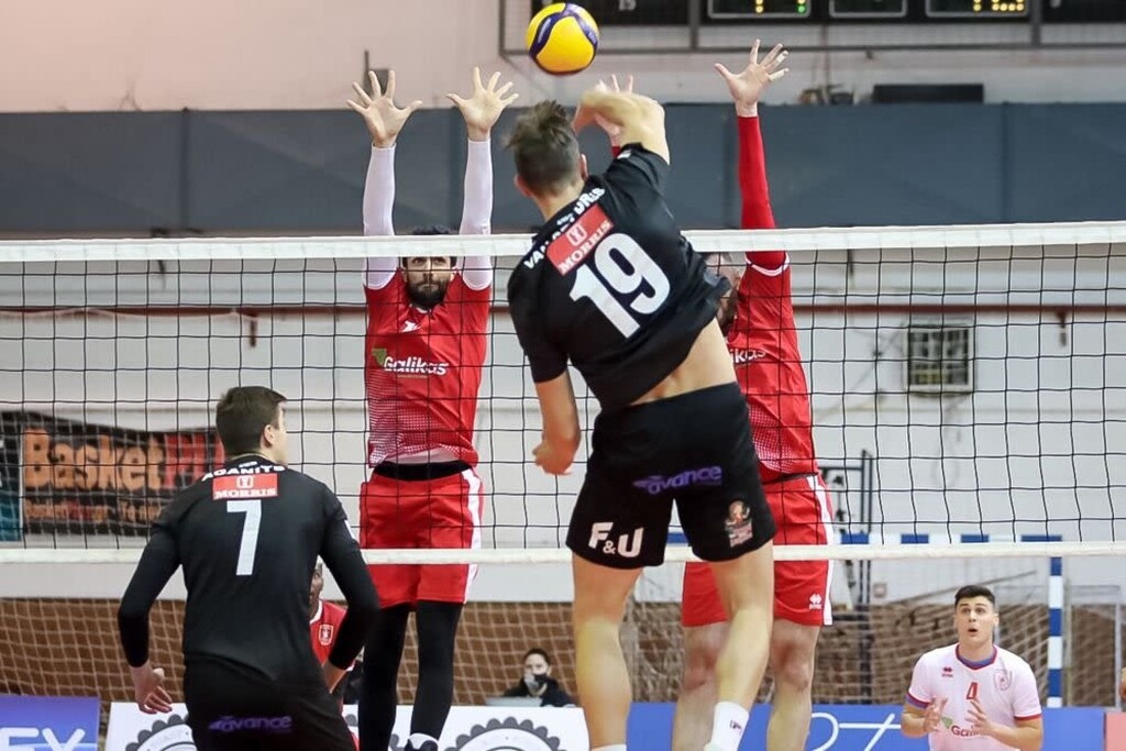 Volley League: Σε απολογία ΠΑΟΚ και Ντεσποτόφσκι