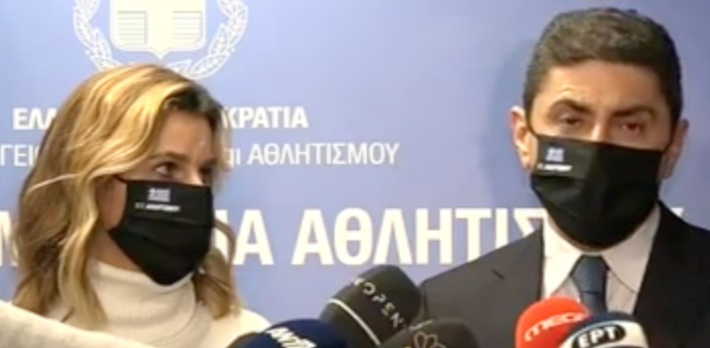 Μπεκατώρου: «Σπάστε τη σιωπή» (photos)