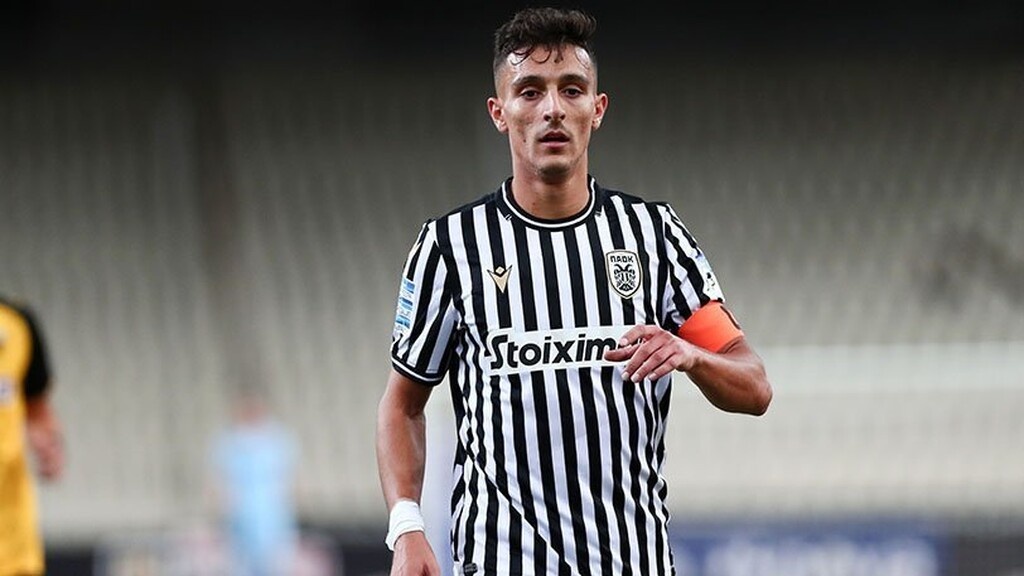 Μυθική κίνηση από την Νόριτς: Υποδέχθηκε με αλλαγή ονόματος στα ελληνικά τον Γιαννούλη (photos)