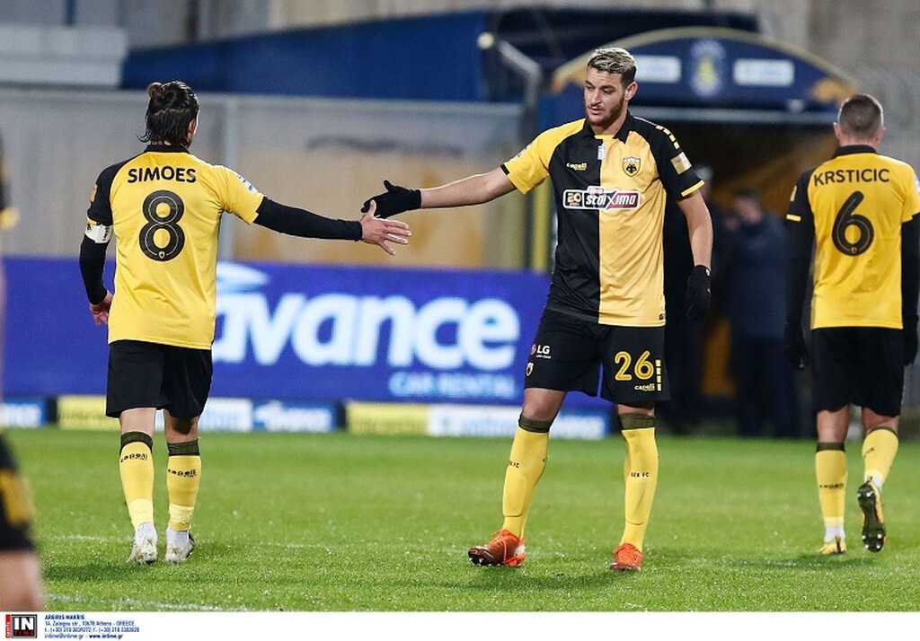 AEK: Η πρώτη ευκαιρία του Χνιντ – Η κουβέντα με τον Χιμένεθ