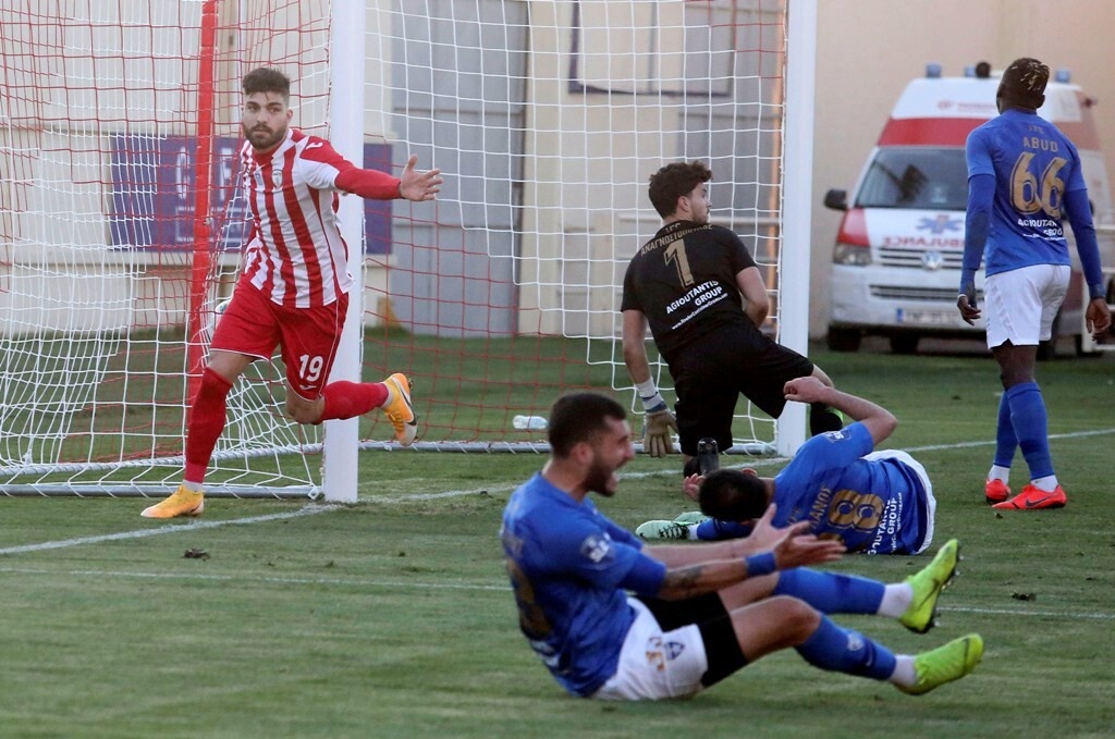 Super League 2: Κορυφή για τρεις