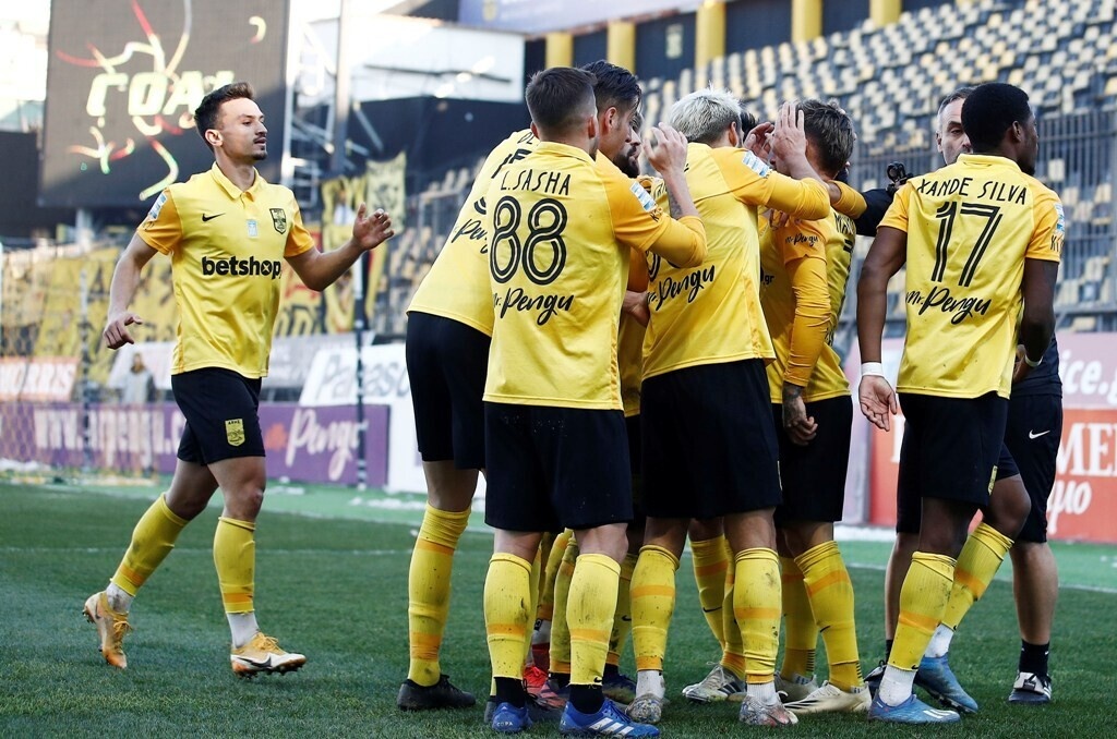 Άρης-Αστέρας Τρίπολης 2-0: Το «κίτρινο» προβάδισμα για προημιτελικά (photos+video)