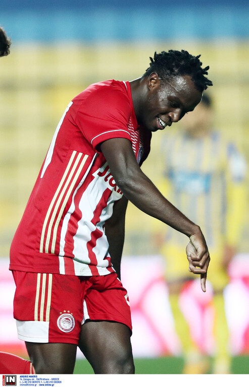 Παναιτωλικός - Ολυμπιακός: Η απειλή του Χασάν και η «ζωγραφία» του Μπρούμα (videos+photos)