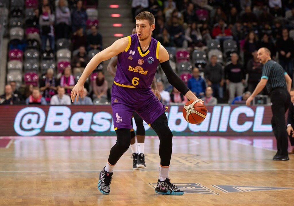 Μακάμπι: «Πόρτα» από Μπρέσια για Κλάιν