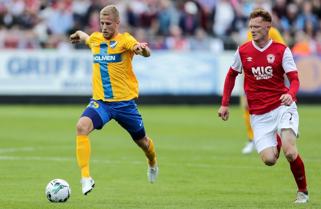 Ολυμπιακός: Νέα σενάρια για στόπερ - Ένας... Βίκινγκ στο προσκήνιο (photos)