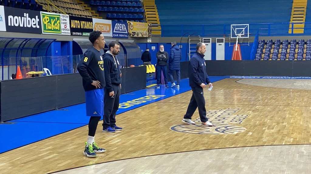 Περιστέρι: Ενίσχυση με Γούνταρντ