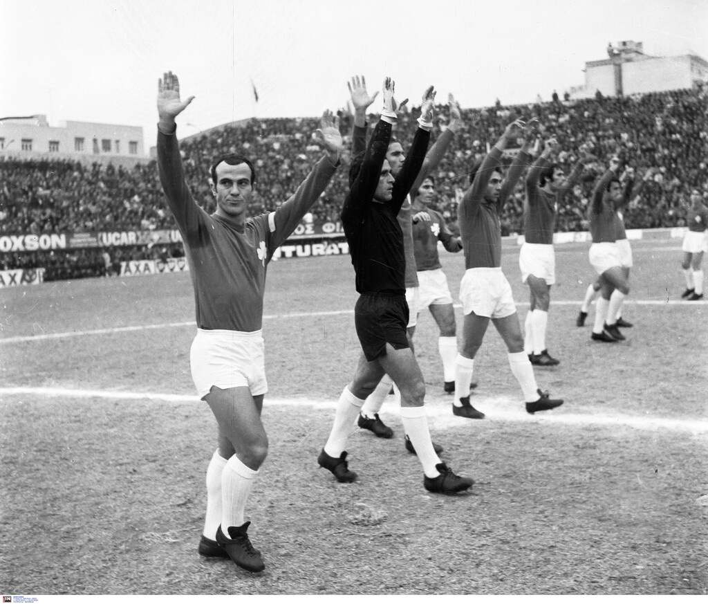 Παναθηναϊκός: Οι ευχές στον… στρατηγό! (Photos)