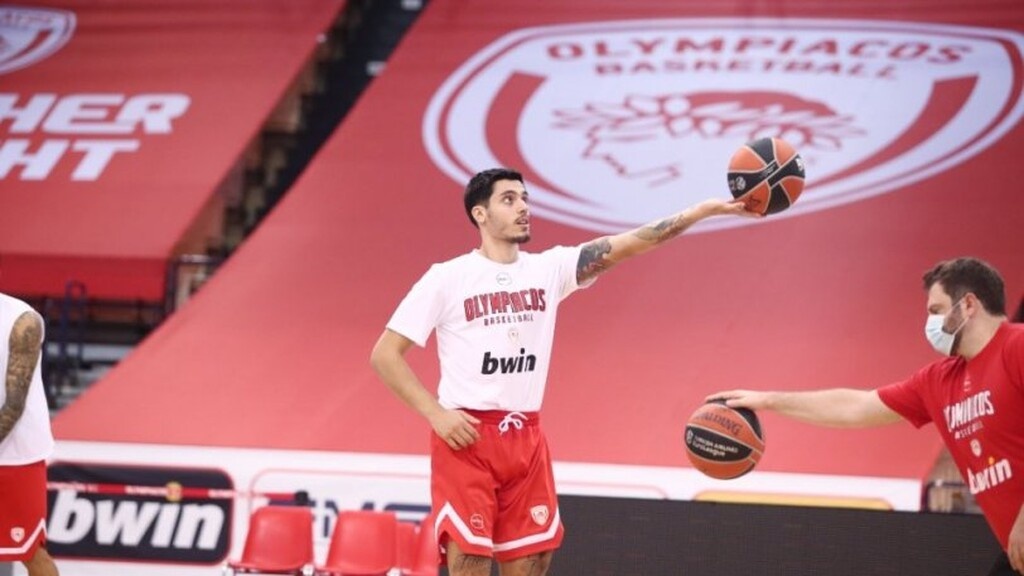 Αντώνης Κόνιαρης: Υπέγραψε στην Ομπραντόιρο