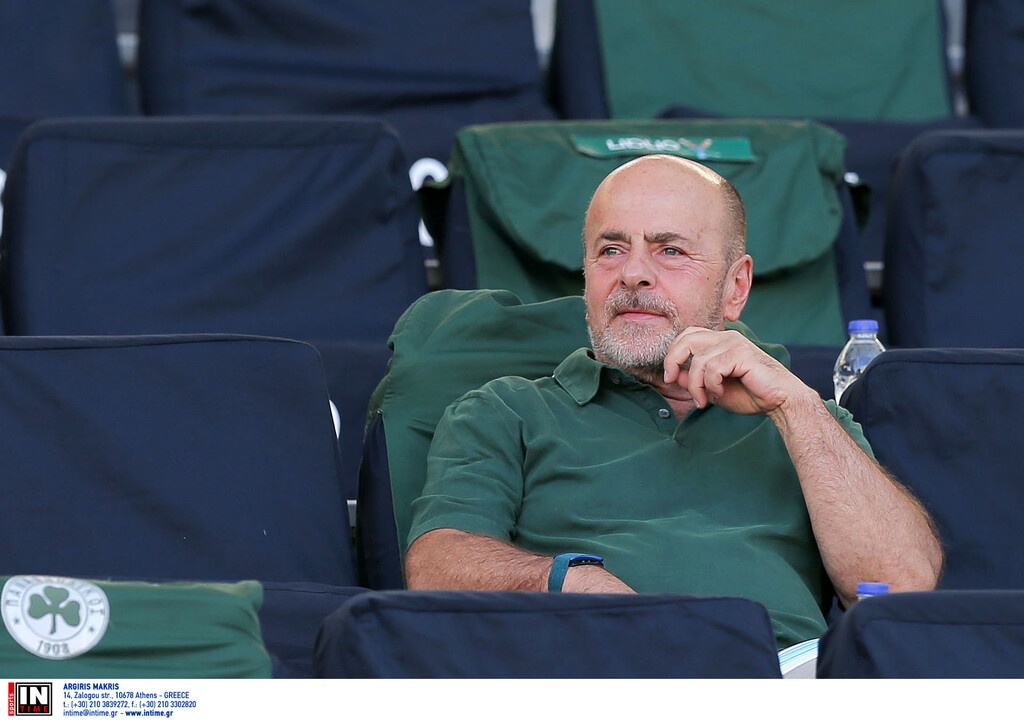 Αλαφούζος: Νέο έξαλλο… κελάηδισμα στο Twitter (photo)