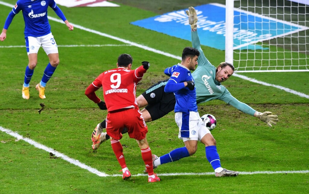 Bundesliga: Τεσσάρα στη Σάλκε η Μπάγερν και στο +7! (video+photos)