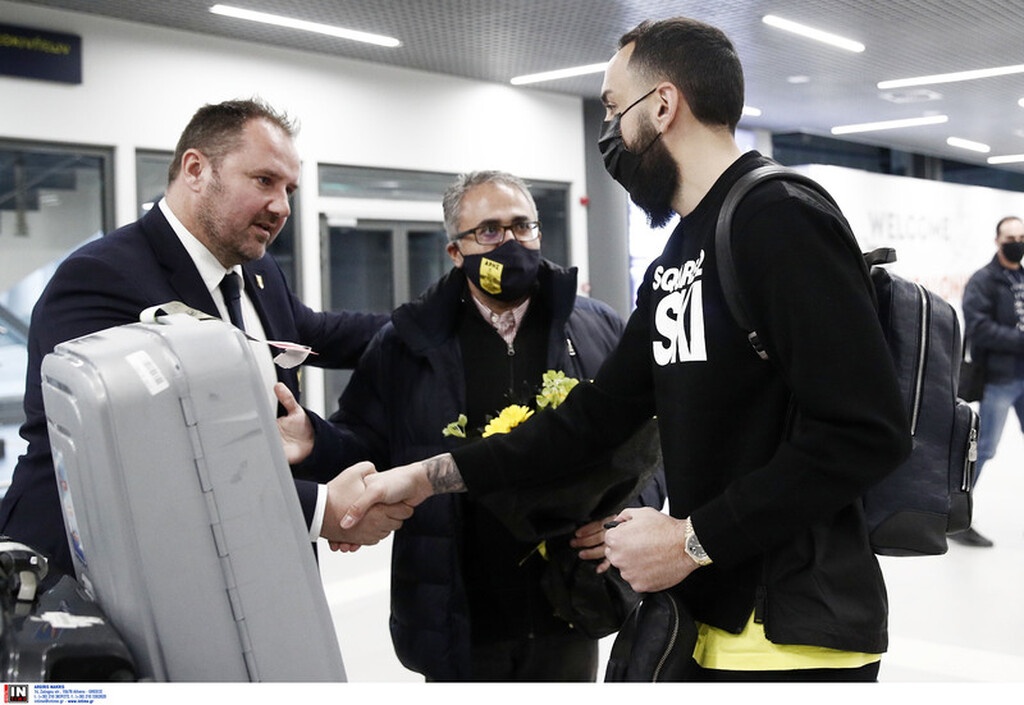 Άρης: Στη Θεσσαλονίκη ο Μήτρογλου για τις υπογραφές! (photos)