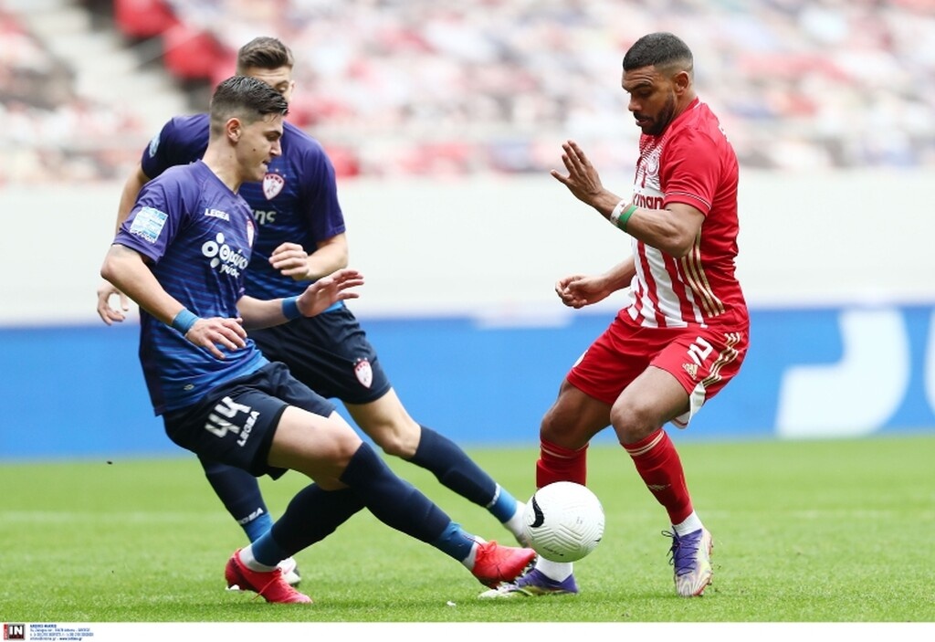 Ολυμπιακός: Τέλος ο Σουντανί, αποχωρεί και ο Λοβέρα