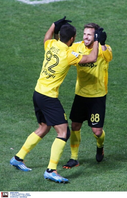 Άρης-ΑΕΛ: Έκανε του... κεφαλιού του -Το γκολ του Ροζ (video)