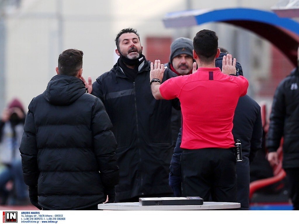 ΝΠΣ Βόλος-Παναθηναϊκός: Αποβολή για Χουάνκαρ, τρομερές διαμαρτυρίες από τους «πράσινους» (video)