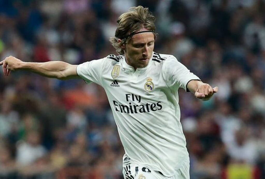 Ρεάλ Μαδρίτης: «Δένει» Μόντριτς