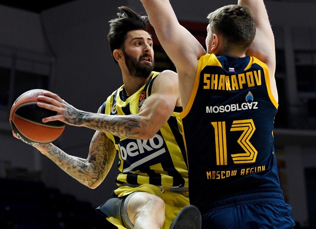 Χίμκι-Φενέρμπαχτσε 76-107: Πέρασε σαν σίφουνας με Ντε Κολό-Βέσελι