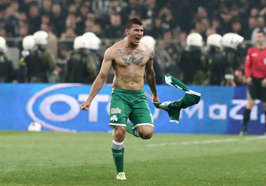 Στην συνέχεια έμεινε ελεύθερος από την Βελγική ομάδα και υπέγραψε στην Αγγλική Μπρέντφορντ.