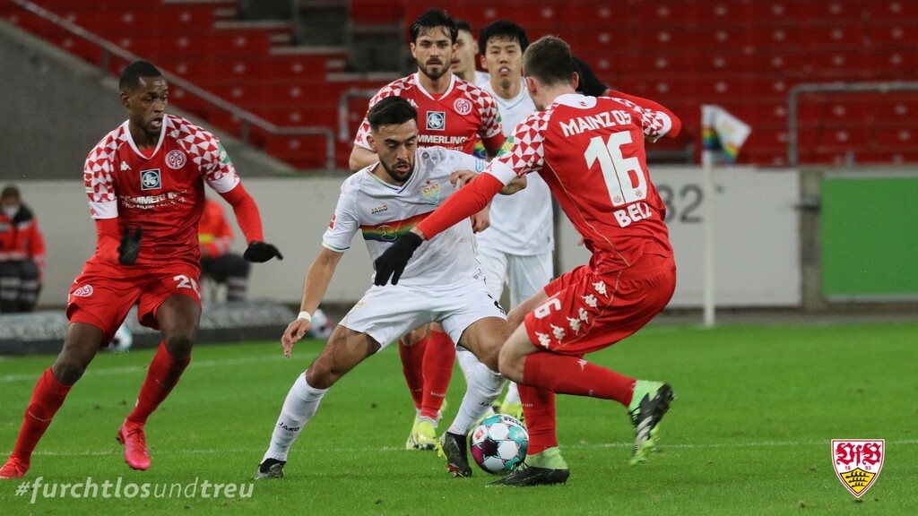 Bundesliga: Νίκη μετά από τρεις γκέλες για τη Στουτγάρδη