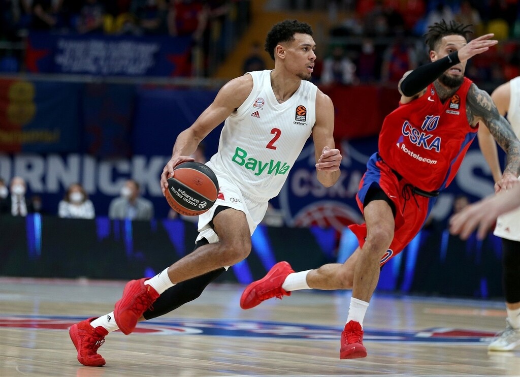 ΤΣΣΚΑ Μ.-Μπάγερν 66-69: Τεράστιο «διπλό» με Μπάλντγουιν και Ρέινολντς!