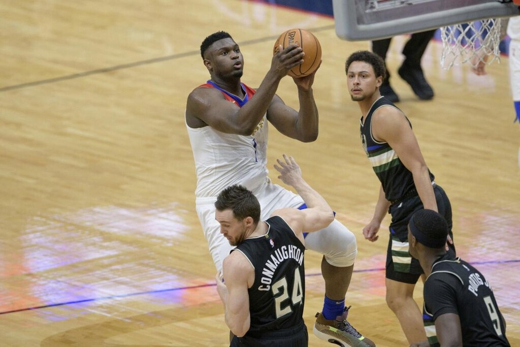 NBA: Έπαιζε μόνος του ο Γιάννης - Ήττα για Μπακς (photos+video)