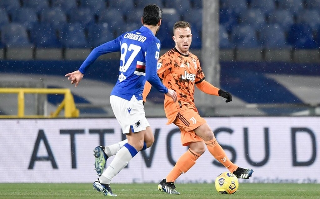 Serie A: «Πέρασε» απ’ τη Γένοβα η Γιουβέντους!