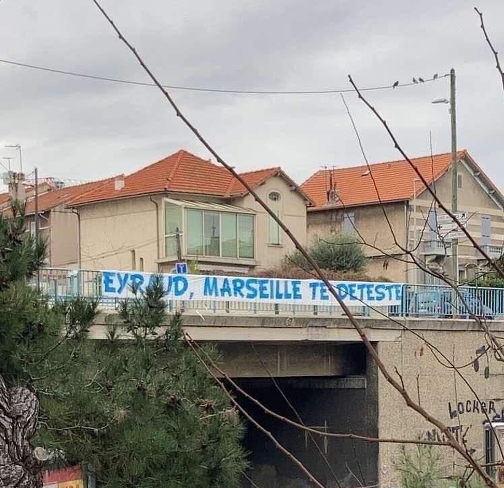 Μαρσέιγ: Αναβολή στο ματς με Ρεν μετά την εισβολή στο προπονητικό (photos+videos)