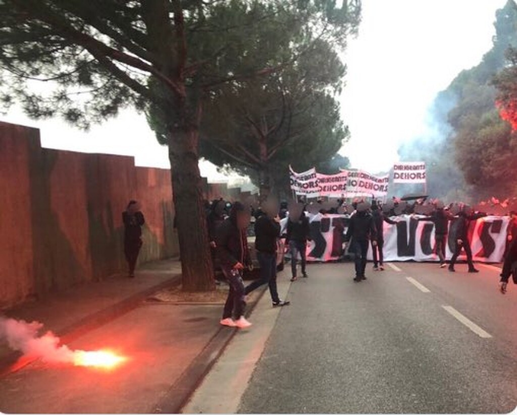 Μαρσέιγ: Αναβολή στο ματς με Ρεν μετά την εισβολή στο προπονητικό (photos+videos)