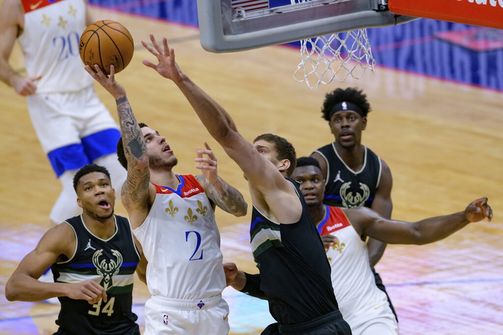 NBA: Έπαιζε μόνος του ο Γιάννης - Ήττα για Μπακς (photos+video)