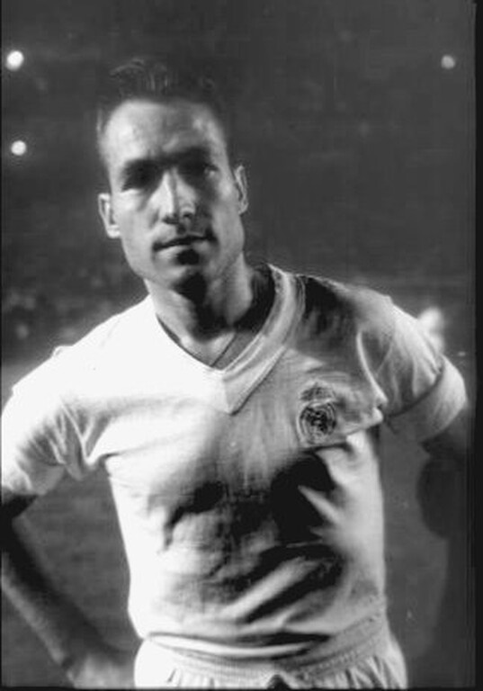 Θρήνος: Πέθανε πρώην φορ της Ρεάλ και της Μπαρτσελόνα!