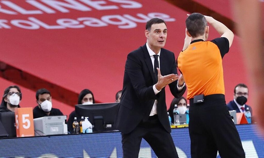 Ολυμπιακός: Πρόστιμο σε Μπαρτζώκα