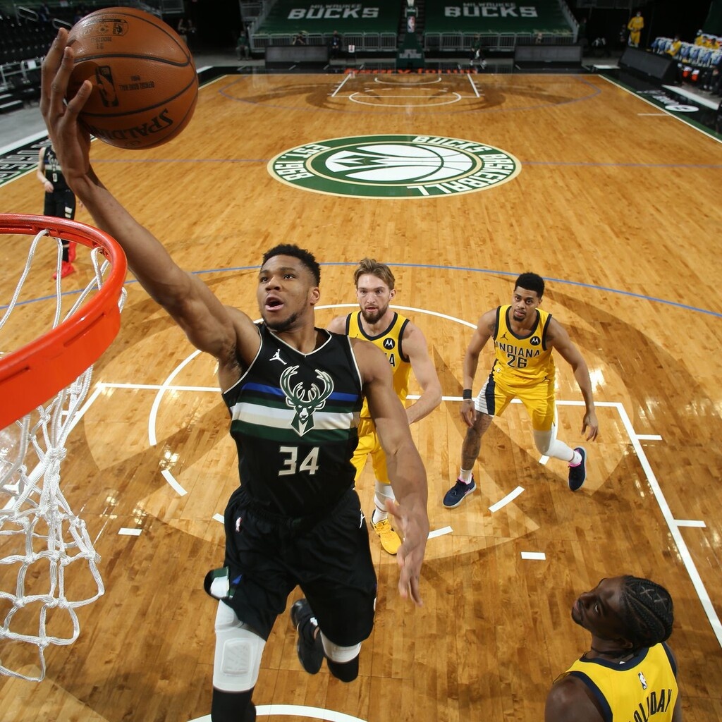 NBA: Γιάννης λαμπρός, οδηγεί τους Μπακς (video+photos)