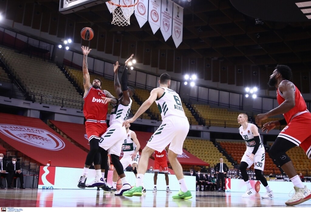 Ολυμπιακός-Παναθηναϊκός OΠΑΠ: Η ερυθρόλευκη επιστροφή και ο τραυματισμός του Φόστερ (video)