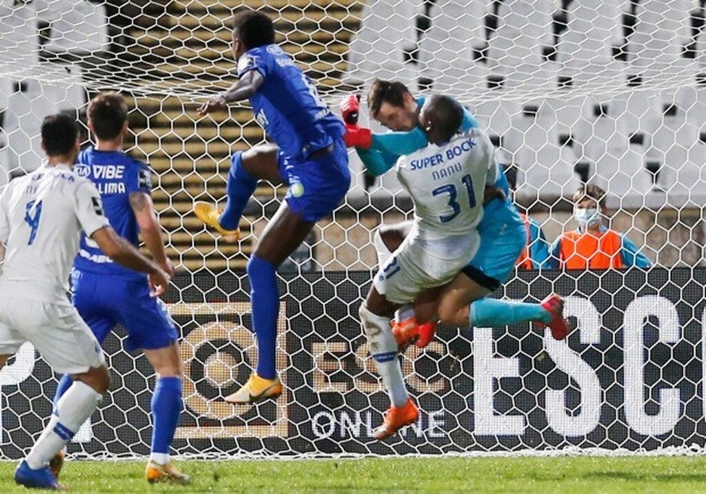 Πόρτο: Πήρε εξιτήριο ο Νανού! (Photos)