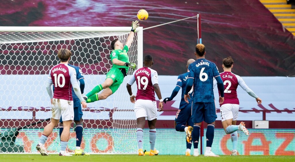 Premier League: Παραπαίει η Άρσεναλ, έχασε κι από την Άστον Βίλα (video+photos)