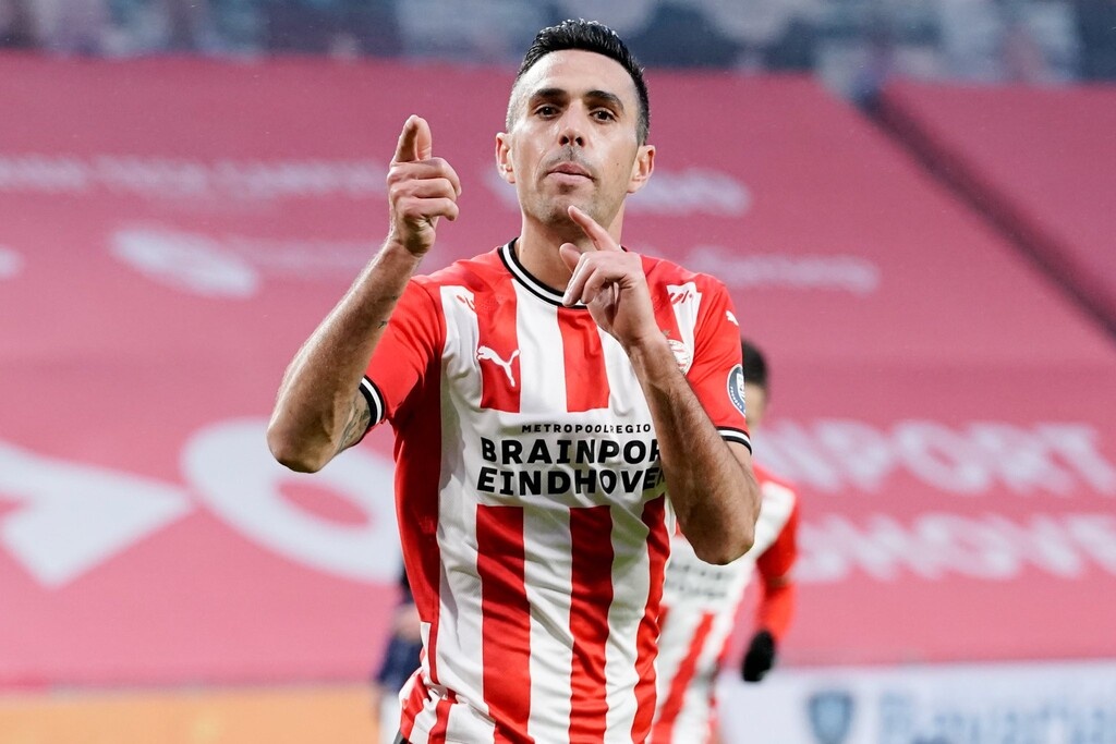 Eredivisie: Περίπατο η Αϊντχόφεν κόντρα στη Τβέντε (video+photos)