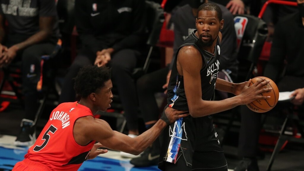 NBA: Παραμένει εκτός ο Ντουράντ