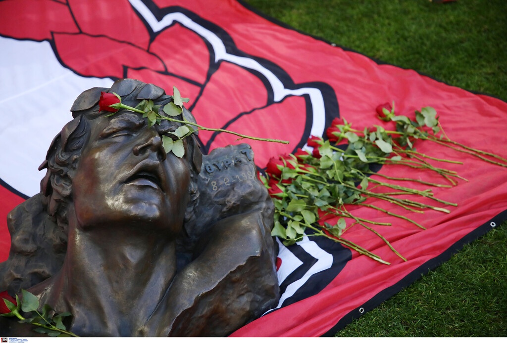 Ολυμπιακός: Συγκινητικό μήνυμα Ερασιτέχνη για τα θύματα της Θύρας 7 - Τι έγραψαν ΠΑΕ και ΚΑΕ