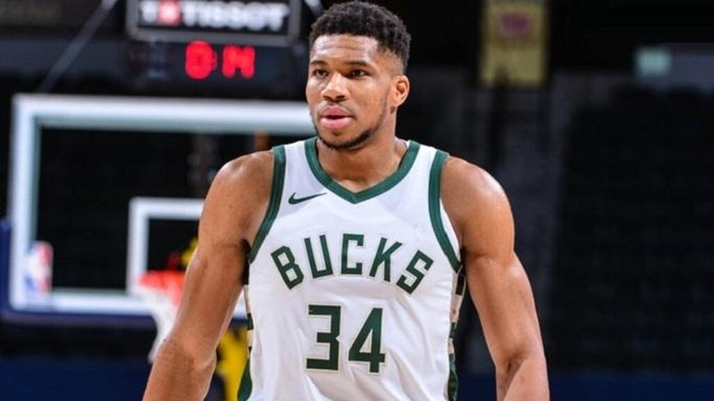 NBA: «Χτίζουν» σερί οι Μπακς - Εξαιρετικός Γιάννης (photos+video)